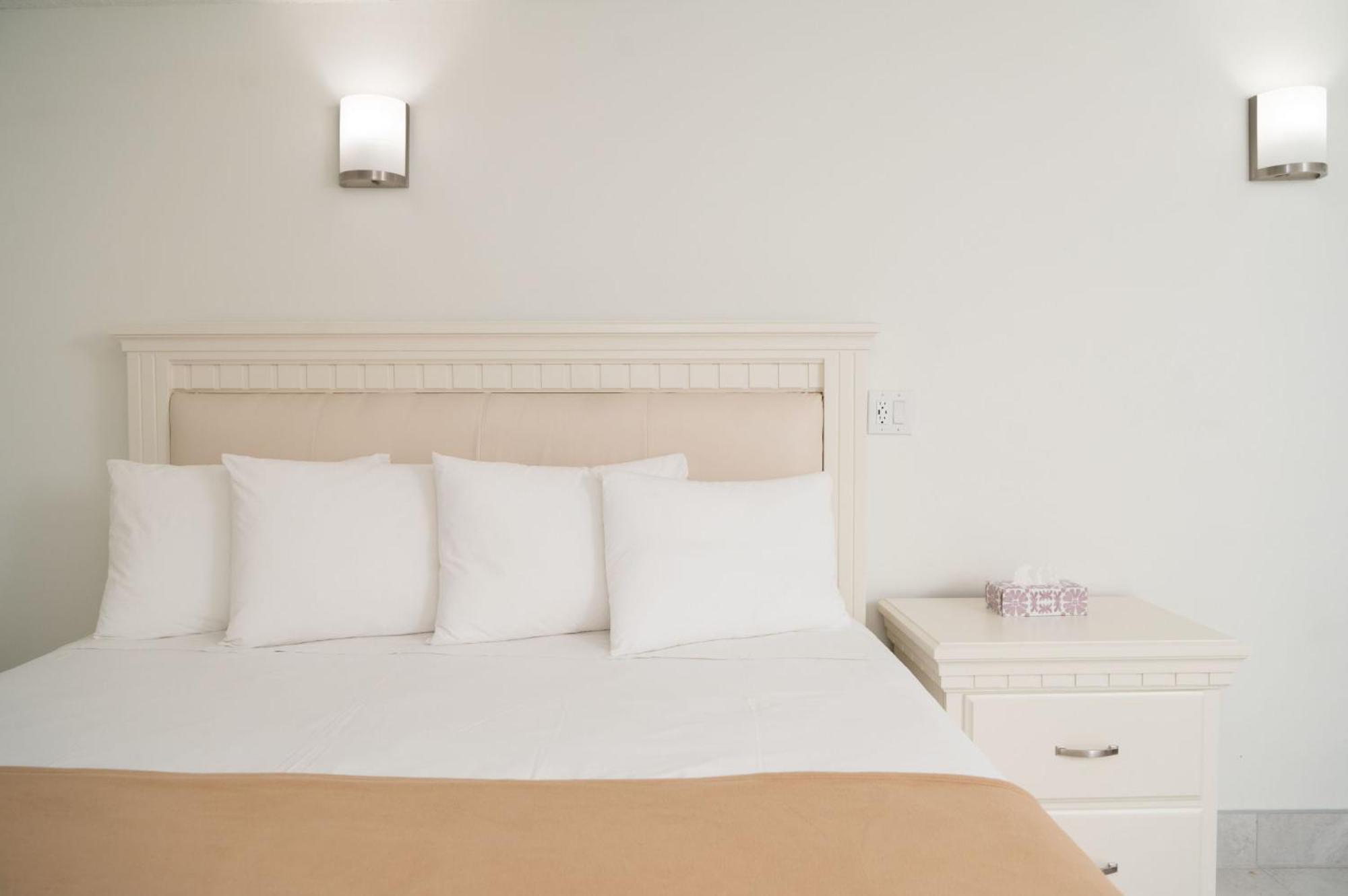 Diplomat Inn Ниагара-Фолс Экстерьер фото